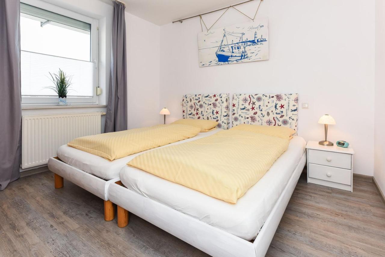 Ferienwohnung To Huus Bensersiel Esterno foto